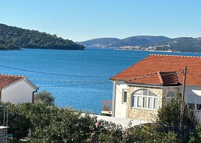 Apartments Zlatka